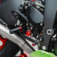 kendmoto rearset v2 zx6r copy 6